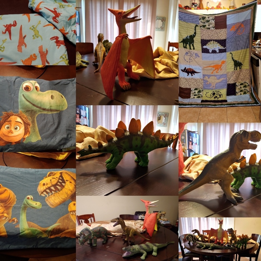 Dinosaurs bed set and toys